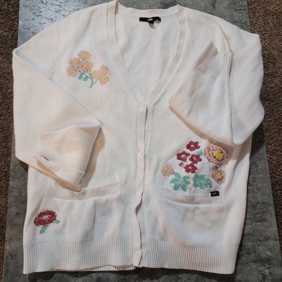 Vans Garden Cardigan Sweater Cream Embroidered Flowers Size XS / S - Picture 1 of 4